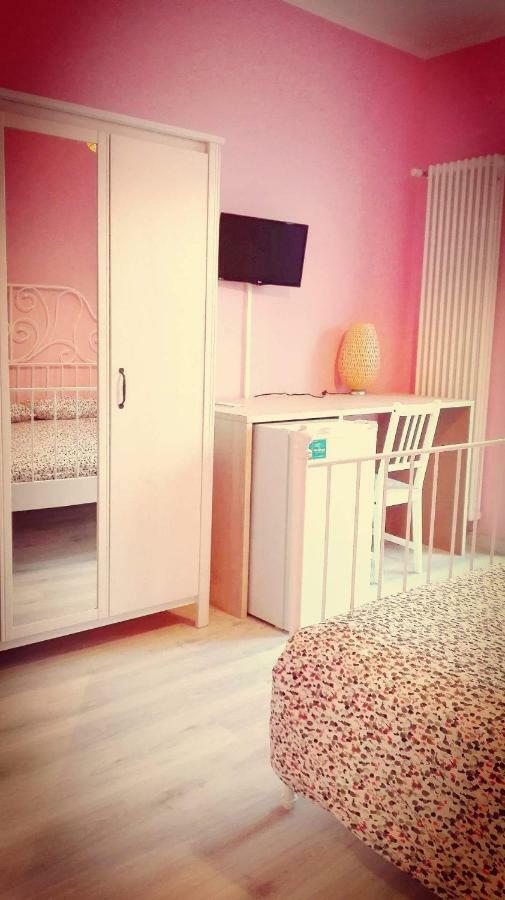 Tra Menta E Meliga Hotel Carignano  Ngoại thất bức ảnh