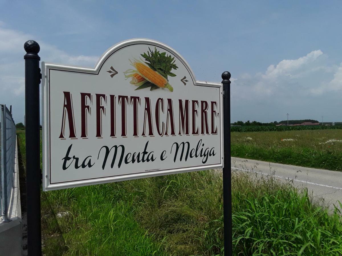 Tra Menta E Meliga Hotel Carignano  Ngoại thất bức ảnh